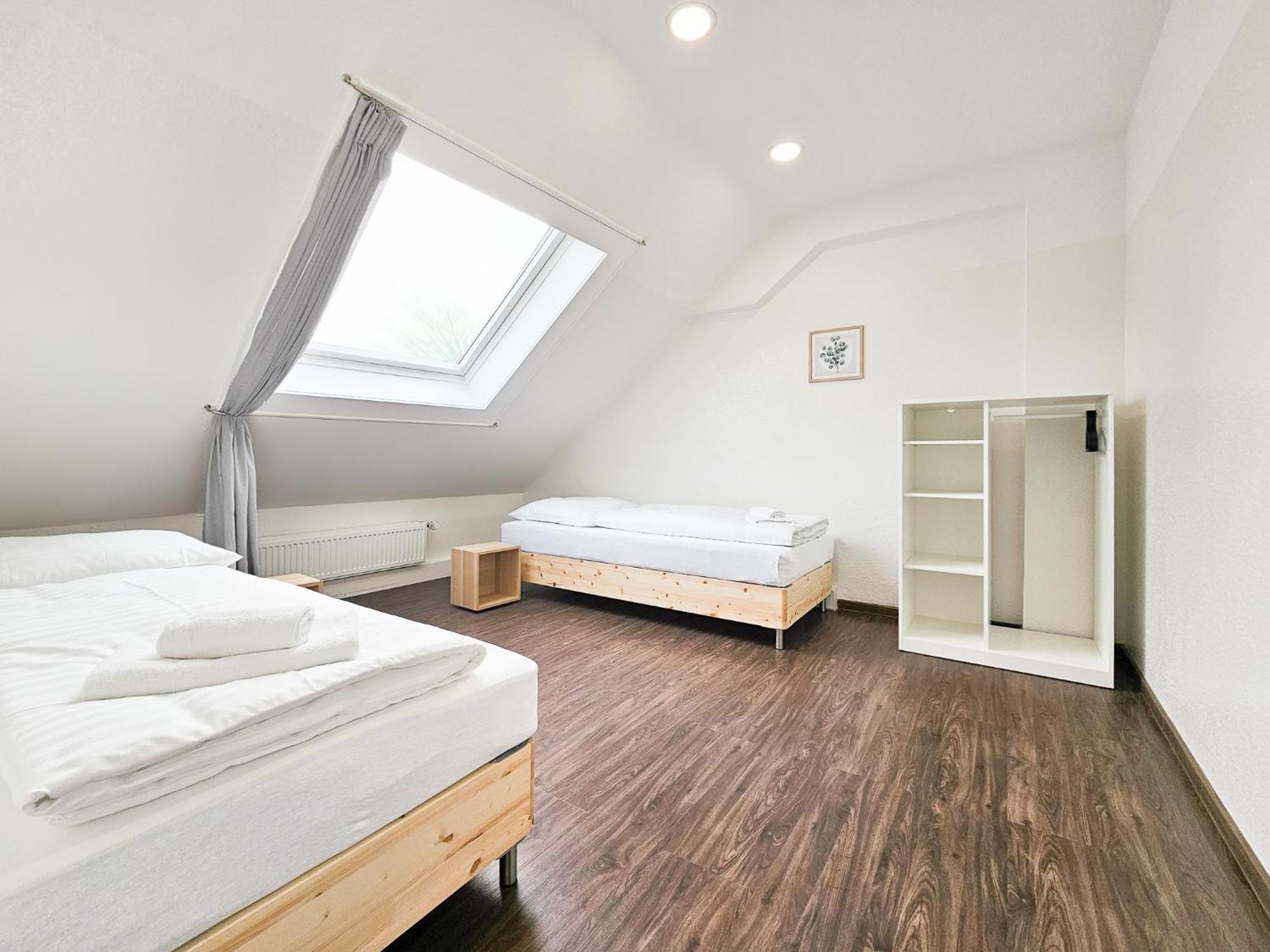 Raj Living - City Center Apartments With 5 Rooms - 10 Min Messe Dus Dusseldorf Luaran gambar